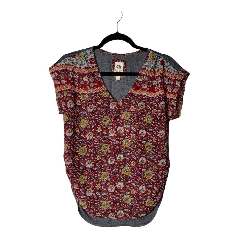 2037. Tiny by Anthropologie‎ Women's XS Floral V-Neck Blouse Multicolor